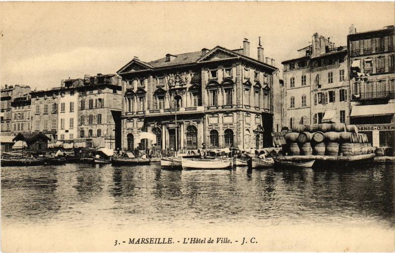 Carte postale ancienne Marseille Hotel de Ville à Marseille