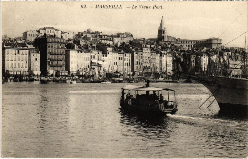 Carte postale ancienne Marseille le port à Marseille