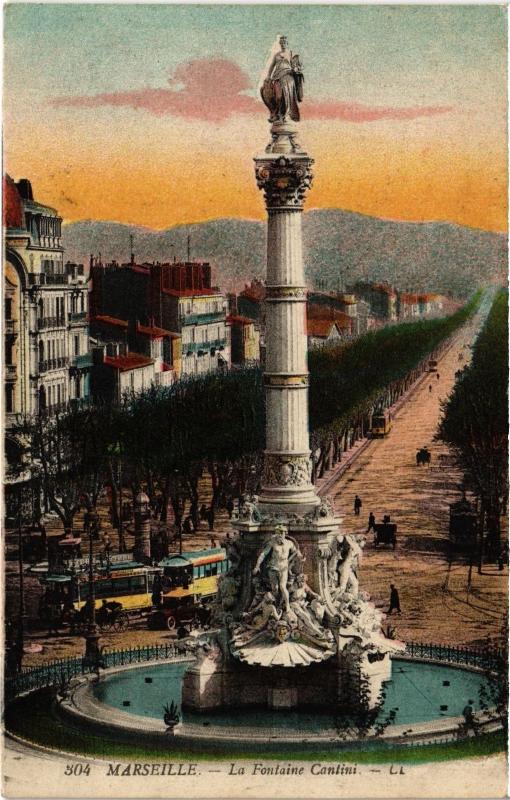 Carte postale ancienne Marseille Fontaine Cantini à Marseille