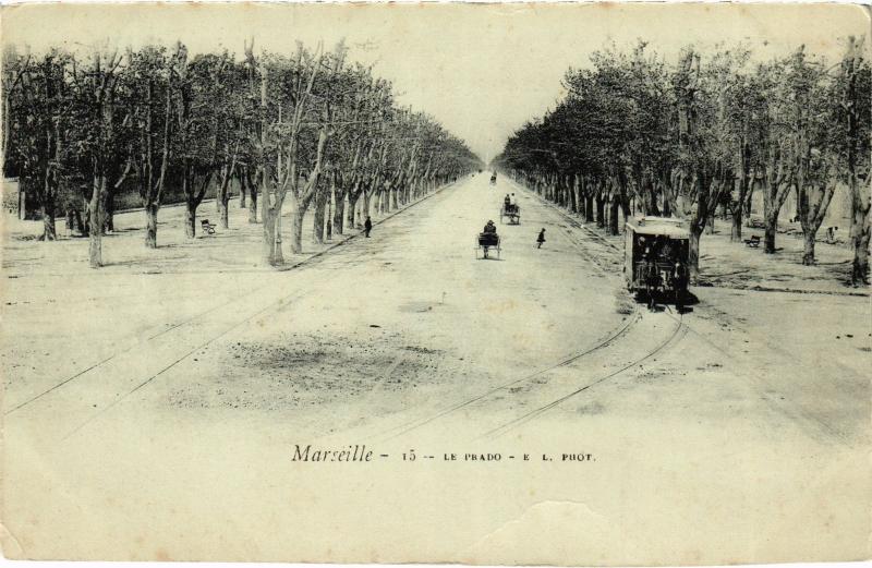 Carte postale ancienne Marseille le Prado à Marseille