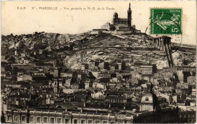 Carte postale ancienne Marseille vue generale à Marseille