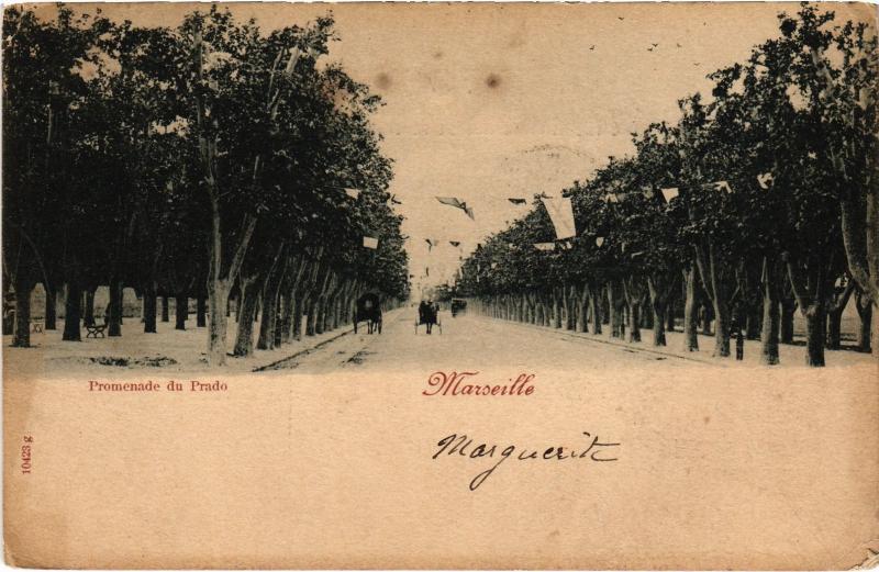 Carte postale ancienne Marseille promenade du Prado à Marseille