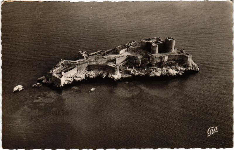 Carte postale ancienne Marseille Chateau d'If à Marseille