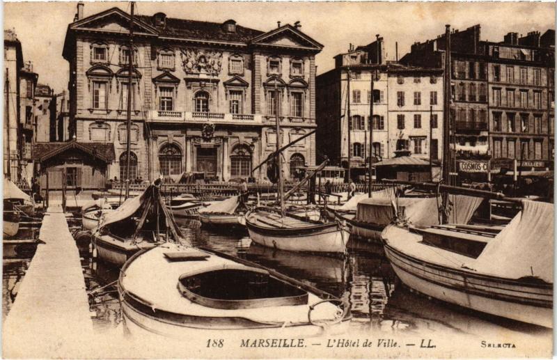 Carte postale ancienne Marseille Hotel de Ville à Marseille
