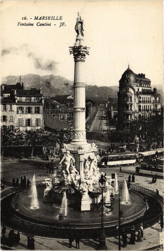 Carte postale ancienne Marseille Fontaine Cantini à Marseille
