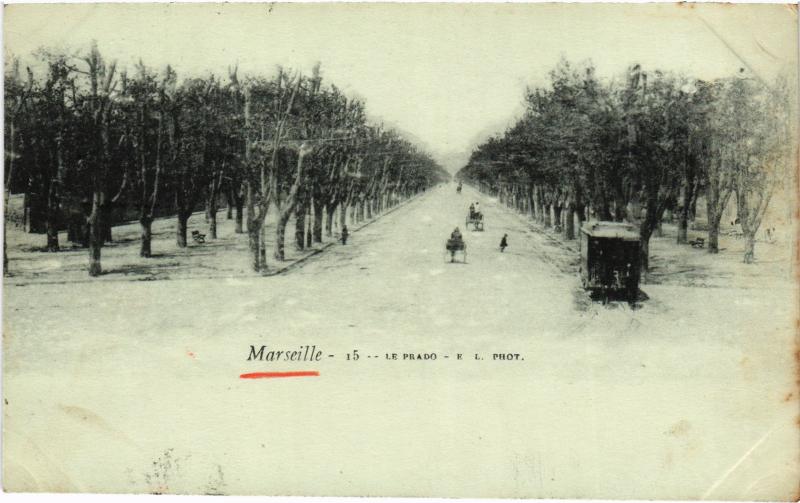 Carte postale ancienne Marseille le Prado à Marseille