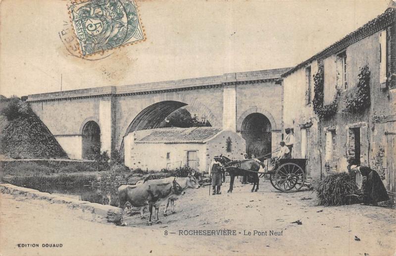 Carte postale ancienne Rocheserviere - Le Pont Neuf à Rocheservière