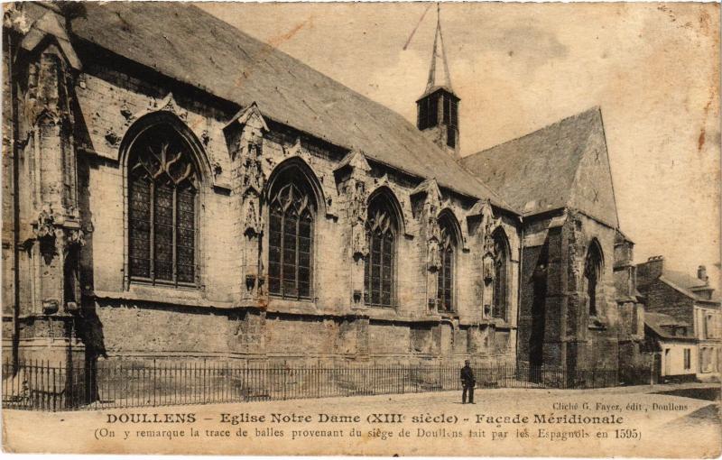 Carte postale ancienne Doullens Eglise Notre Dame à Doullens