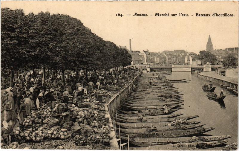 Carte postale ancienne Amiens le marche sur l'eau à Amiens