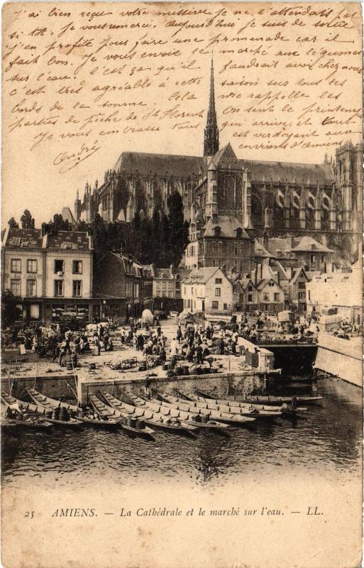 Carte postale ancienne Amiens la cathedrale à Amiens