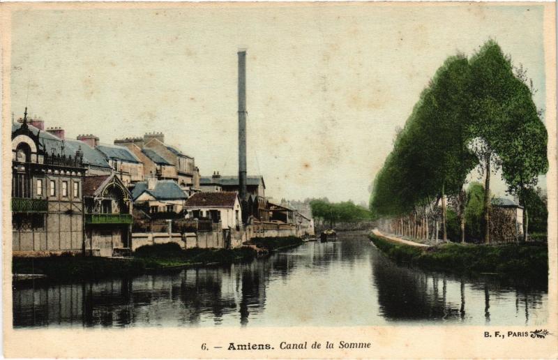 Carte postale ancienne Amiens Canal de la Somme à Amiens