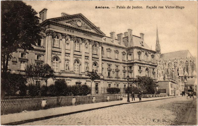 Carte postale ancienne Amiens Palais de Justice à Amiens