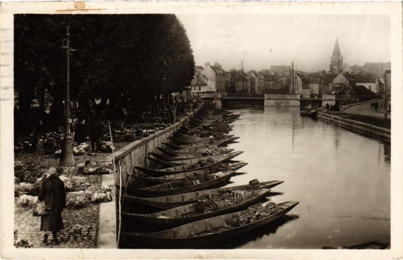 Carte postale ancienne Amiens le marche sur l'eau à Amiens