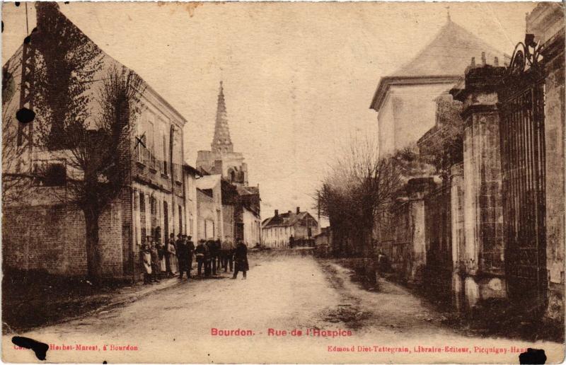 Carte postale ancienne Bourdon Rue de l'Hospice à Bourdon