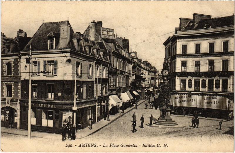 Carte postale ancienne Amiens Place Gambetta à Amiens