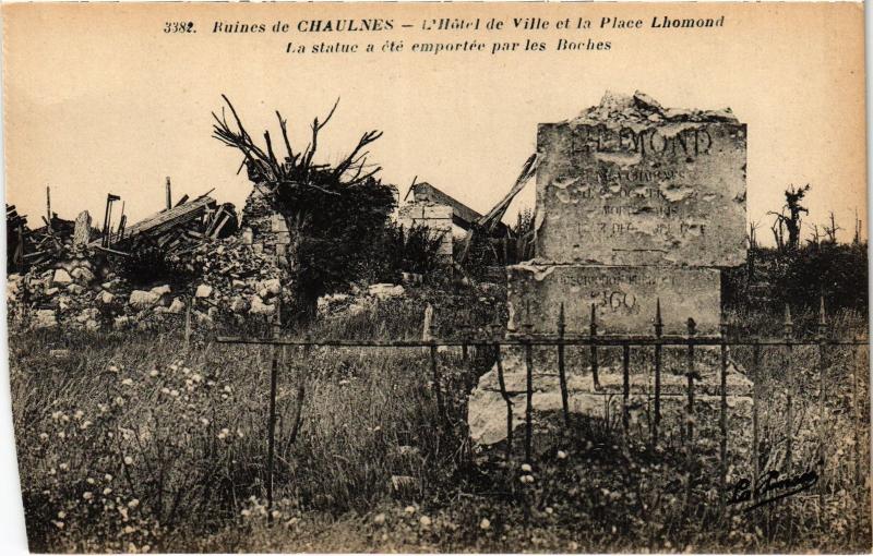 Carte postale ancienne Ruines de Chaulnes Hotel de Ville à Chaulnes