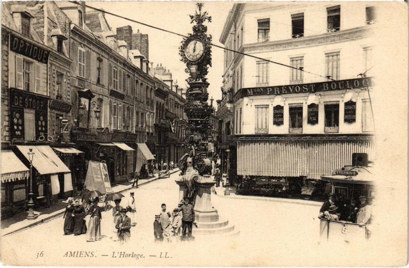Carte postale ancienne Amiens Horloge à Amiens
