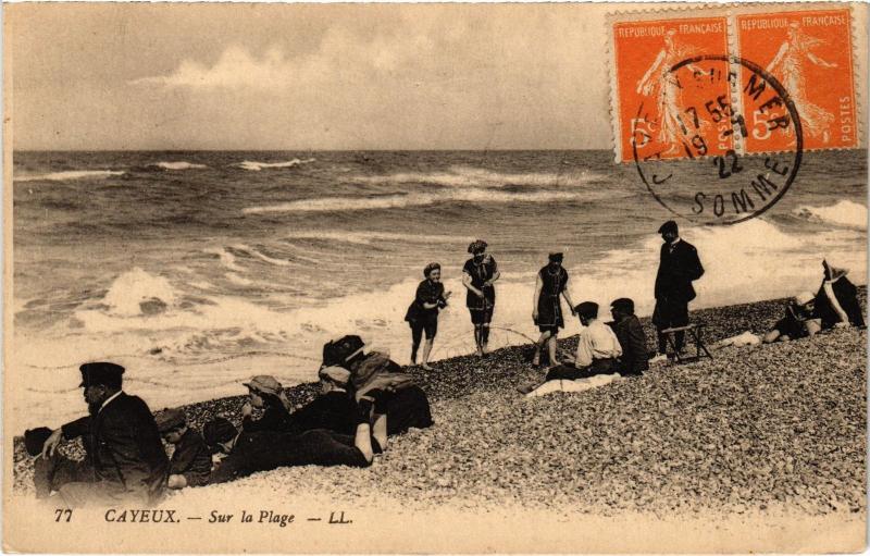 Carte postale ancienne Cayeux sur la plage