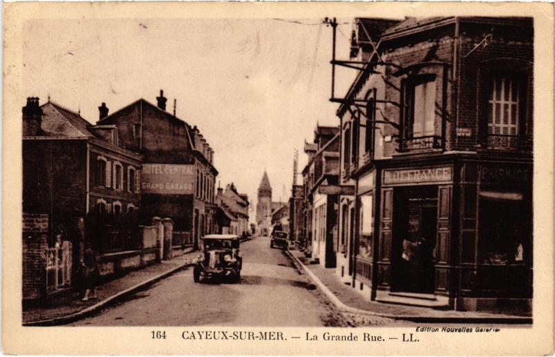 Carte postale ancienne Cayeux Grande Rue