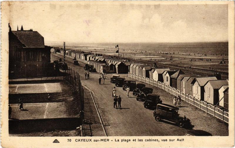 Carte postale ancienne Cayeux la plage et les cabines