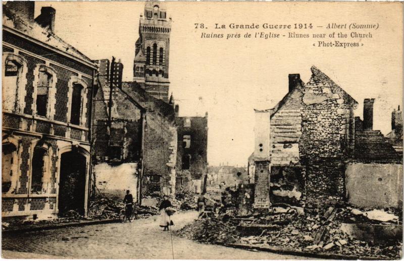 Carte postale ancienne Albert Ruines de l'eglise à Albert