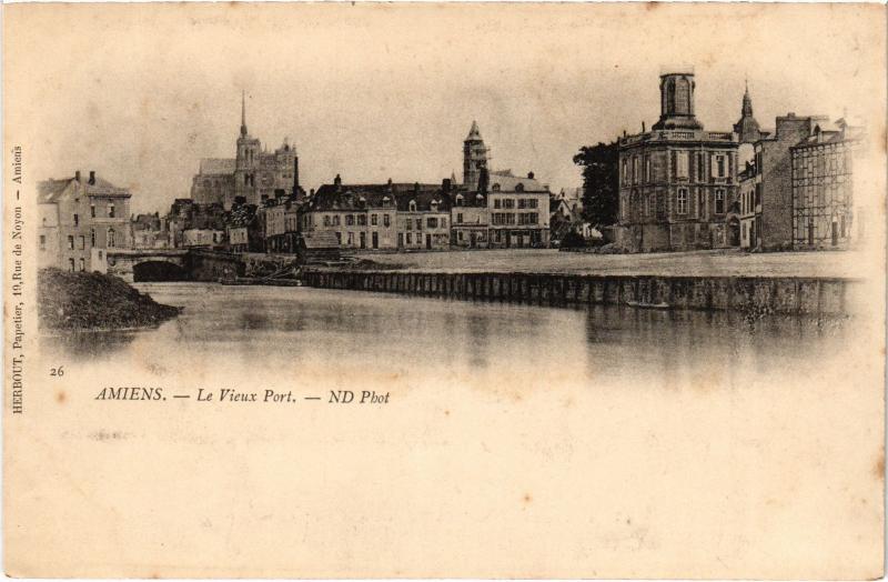Carte postale ancienne Amiens le port à Amiens