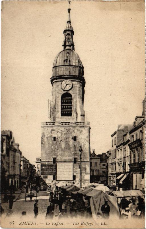 Carte postale ancienne Amiens le Beffroi à Amiens