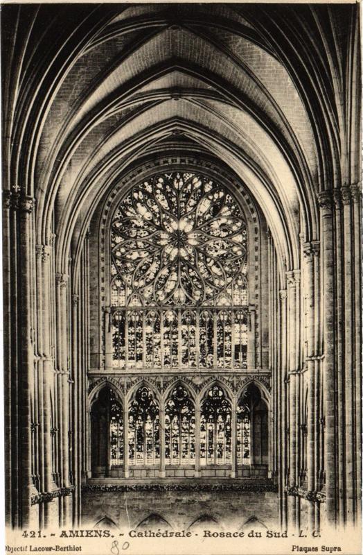 Carte postale ancienne Amiens la cathedrale Rosace du Sud à Amiens
