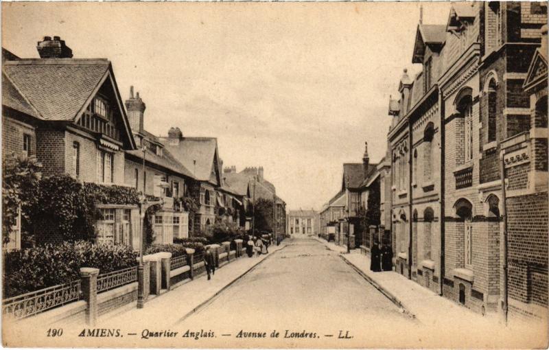 Carte postale ancienne Amiens Avenue de Londres à Amiens