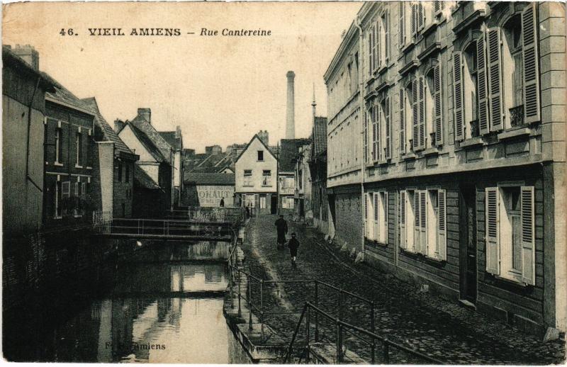 Carte postale ancienne Amiens Rue Cantereine à Amiens