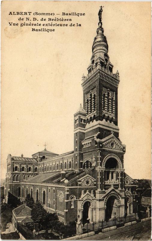Carte postale ancienne Albert Basilique N.-D. de Brebieres à Albert