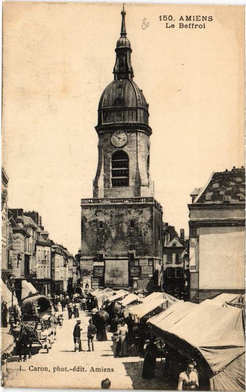 Carte postale ancienne Amiens le Beffroi à Amiens