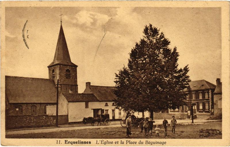 Carte postale ancienne Erquelinnes eglise et Place du Beguinage