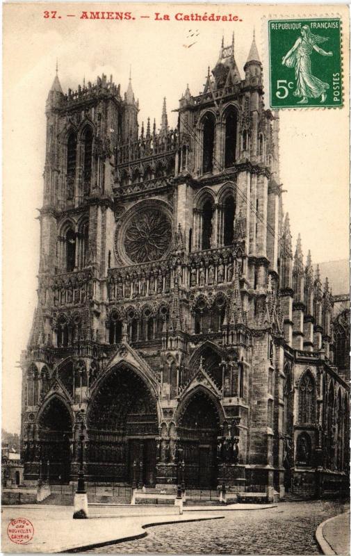 Carte postale ancienne Amiens la Cathedrale à Amiens