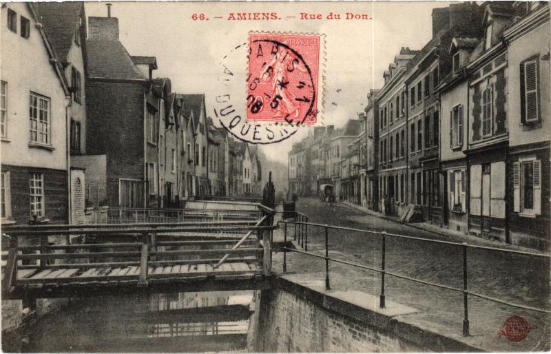 Carte postale ancienne Amiens Rue du Don à Amiens