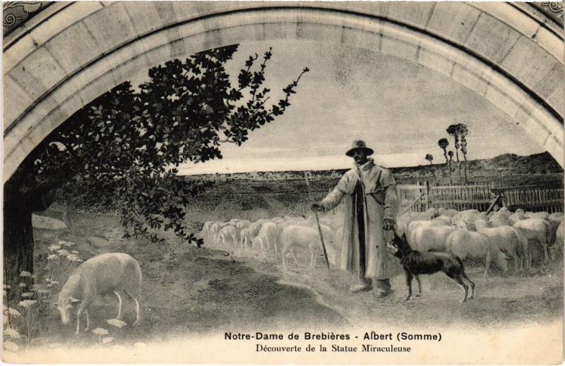Carte postale ancienne Albert Notre Dame de Brebiere Decouverte Statue Miraculeause à Albert
