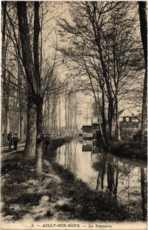 Carte postale ancienne Ailly sur Noye la Tannerie à Ailly-sur-Noye