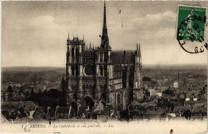 Carte postale ancienne Amiens la Cathedrale à Amiens