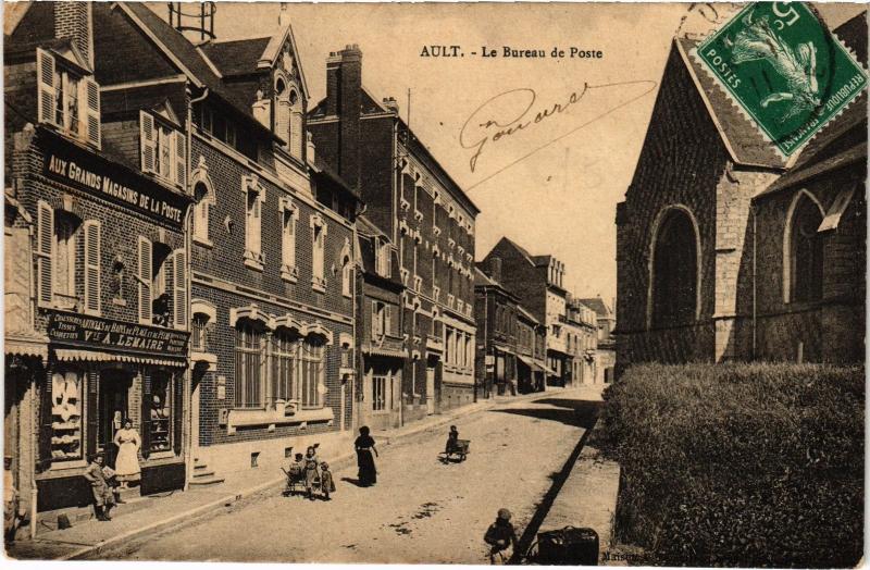 Carte postale ancienne Ault Bureau de Poste