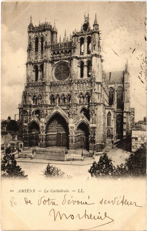 Carte postale ancienne Amiens la Cathedrale à Amiens