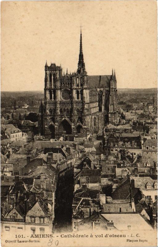 Carte postale ancienne Amiens la Cathedrale à Amiens