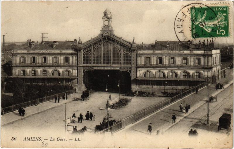 Carte postale ancienne Amiens la gare à Amiens
