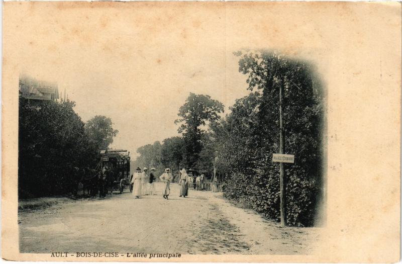 Carte postale ancienne Ault Allee Principale