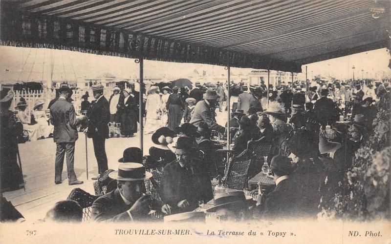 Carte postale ancienne Trouville Sur Mer - La Terrasse Du Topsy à Trouville-sur-Mer