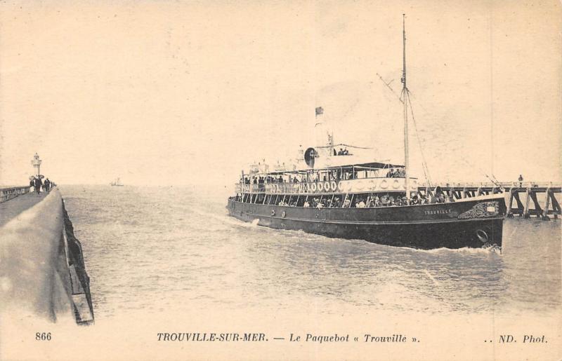 Carte postale ancienne Trouville Sur Mer - Le Paquebot Trouville à Trouville-sur-Mer