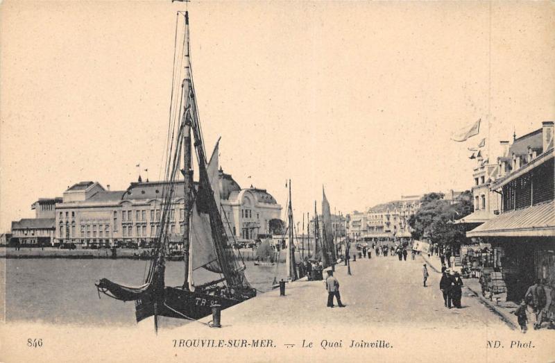 Carte postale ancienne Trouville Sur Mer - Le Quai Joinville à Trouville-sur-Mer