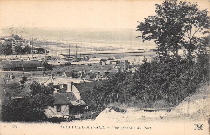 Carte postale ancienne Trouville Sur Mer - Vue Generale Du Port à Trouville-sur-Mer