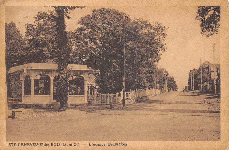 Carte postale ancienne Sainte Genevieve Des Bois - Avenue Beausejour à Sainte-Geneviève-des-Bois