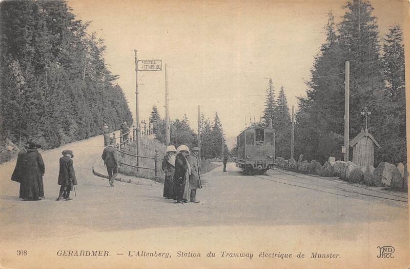 Carte postale ancienne Gerardmer - L'Altenberg - Station Du Tramway Electrique De Munster à Gérardmer
