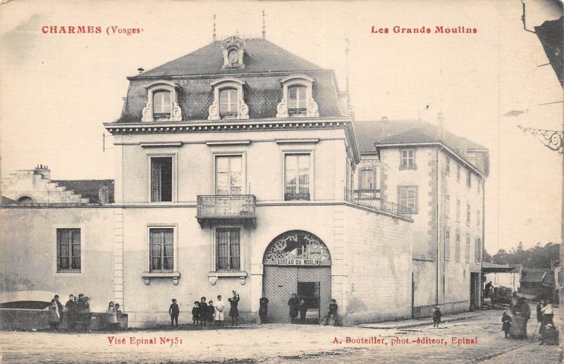 Carte postale ancienne Charmes - Les Grands Moulins à Charmes